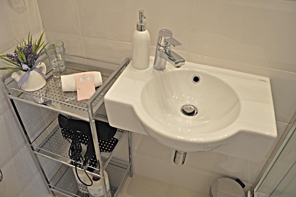 Apartament Grey Zielona Góra Exterior foto